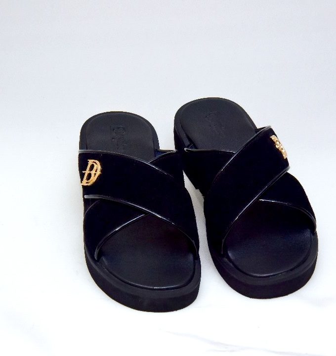 Suede slides