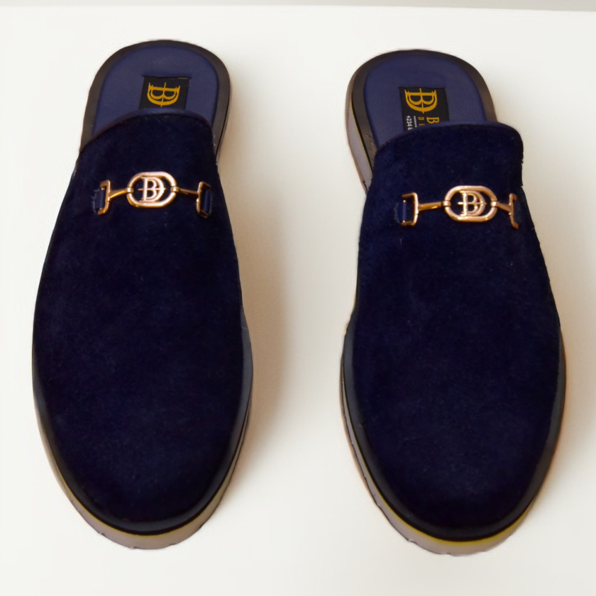 Suede half-shoe