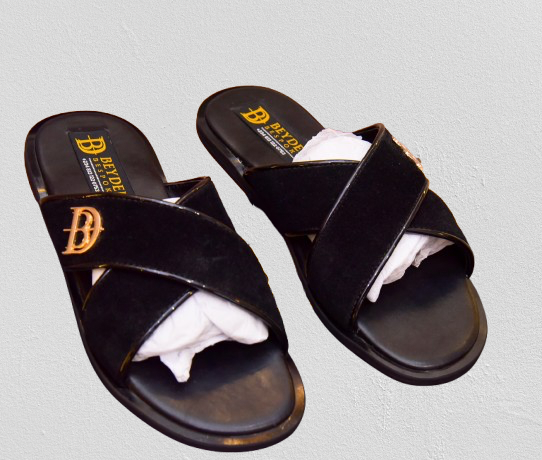 Suede slides